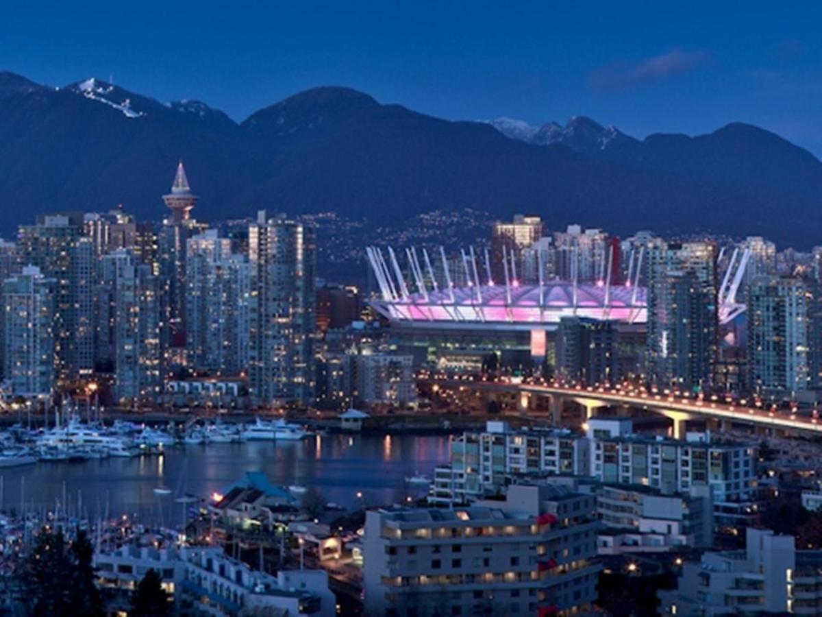 Park Inn & Suites By Radisson Vancouver Kültér fotó